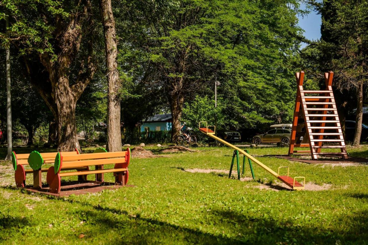 Campsite & Holiday Resort Medveja Extérieur photo