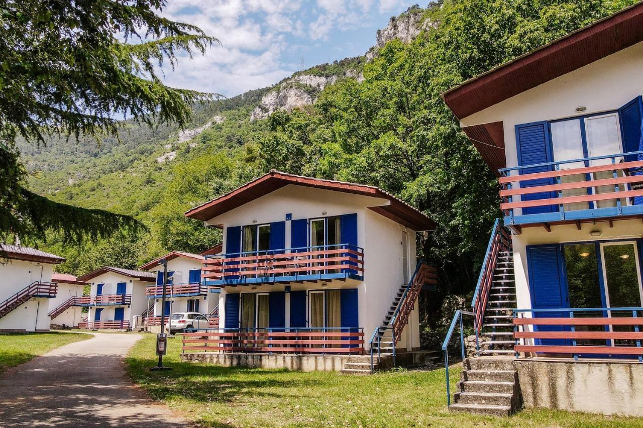 Campsite & Holiday Resort Medveja Extérieur photo